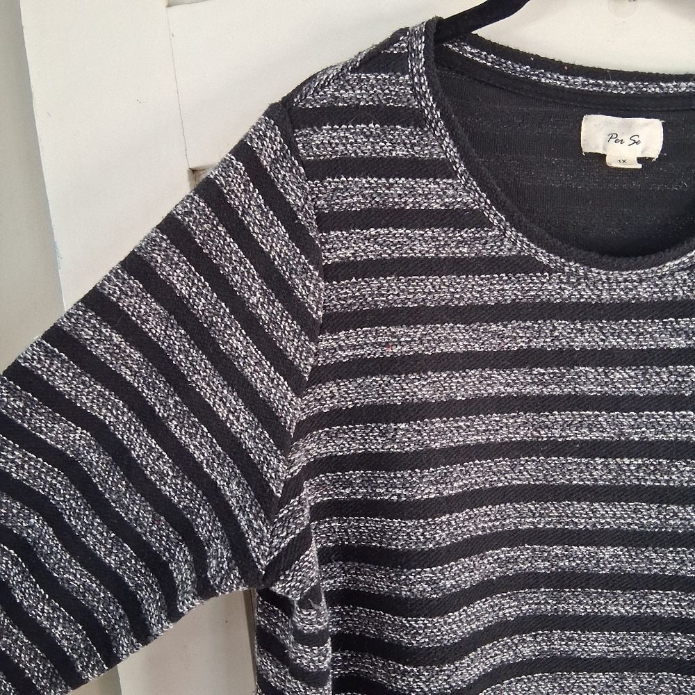 Per Se Black with Gray Marled Stripes Tunic Top with Zipper Details Size 1X - Picture 3 of 13